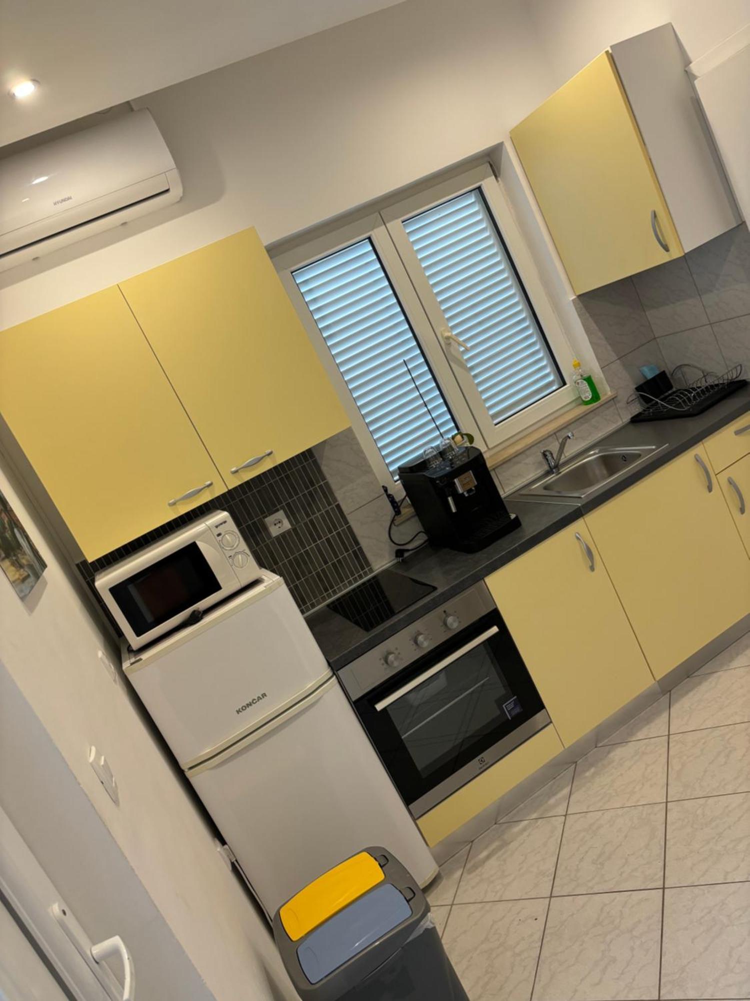 Apartments Lota Kostrena Εξωτερικό φωτογραφία