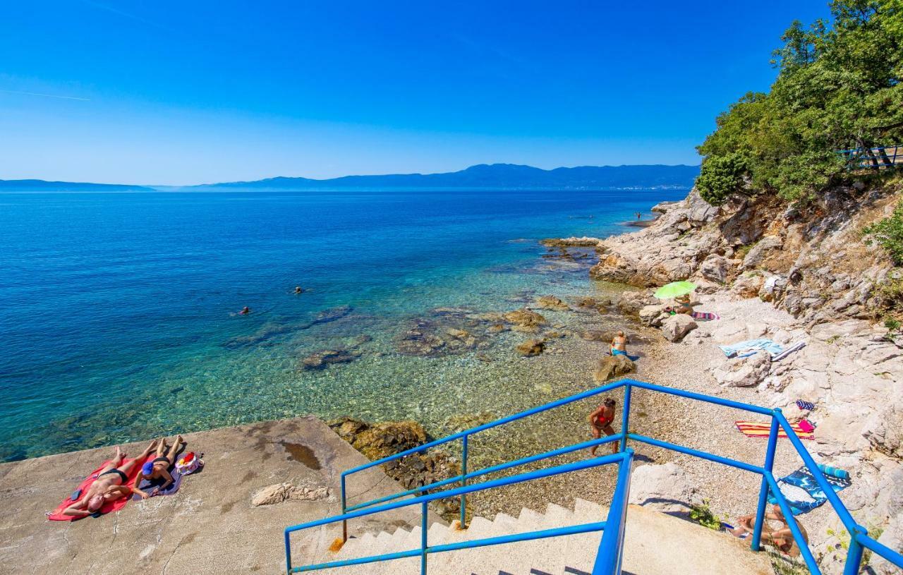 Apartments Lota Kostrena Εξωτερικό φωτογραφία