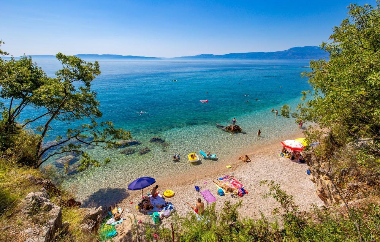 Apartments Lota Kostrena Εξωτερικό φωτογραφία